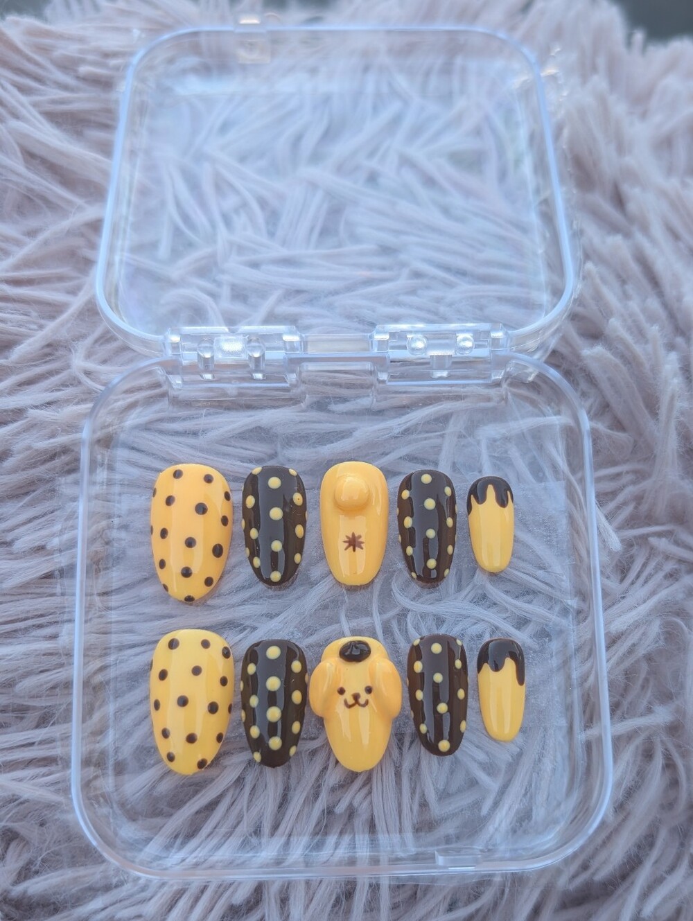 Yellow & Brown Pompom purin Press-On Nail Set with  Kawaii Character